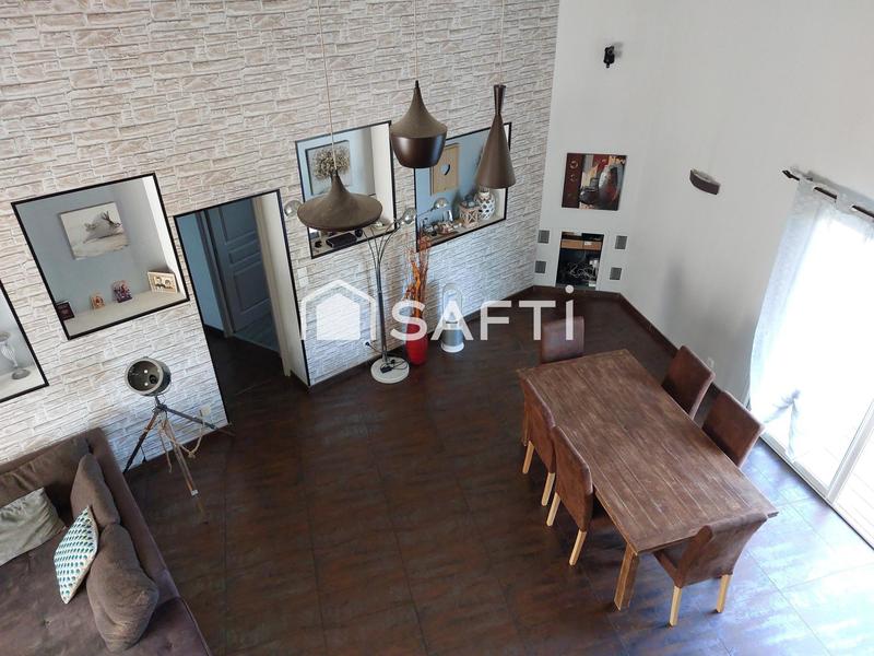 Maison - 134 m² - 6 pièces