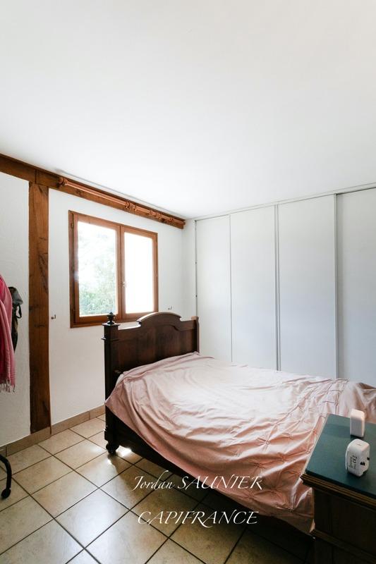 Propriété - 180 m² - 6 pièces