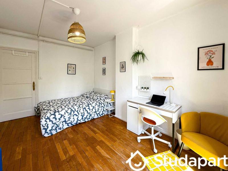 Appartement - 85 m² - 1 pièce