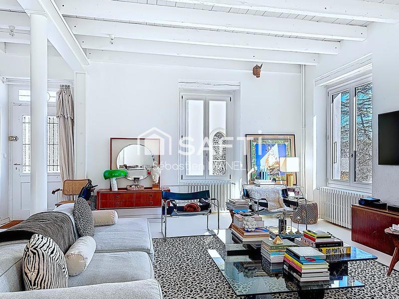 Maison - 160 m² - 6 pièces