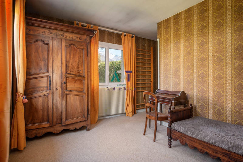 Maison - 162 m² - 7 pièces