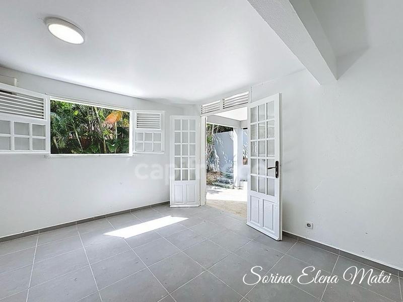 Maison - 123 m² - 7 pièces