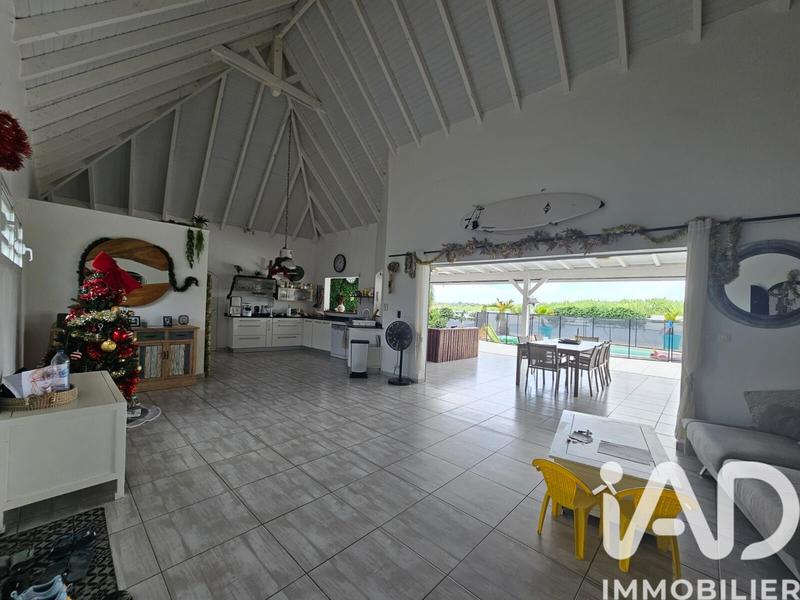 Maison - 184 m² - 6 pièces