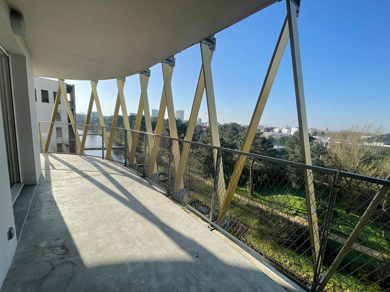 Appartement - 84 m² - 4 pièces