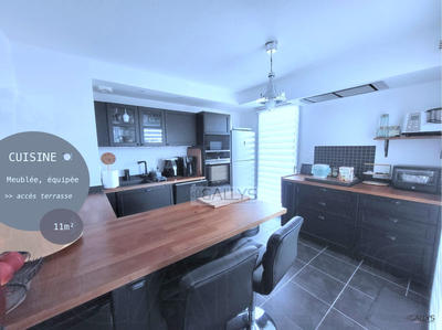 Appartement - 128 m² - 5 pièces