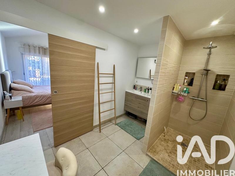 Maison - 121 m² - 5 pièces