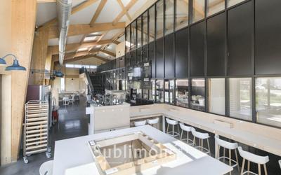 Local d'activité / Entrepôt - 640 m²