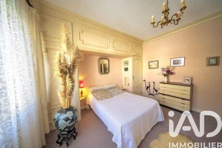 Maison - 195 m² - 7 pièces