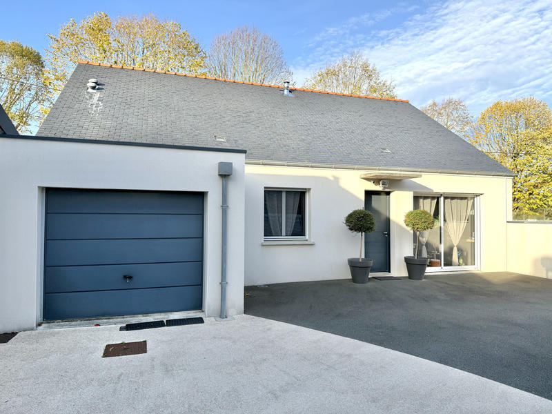 Maison - 96 m² - 5 pièces