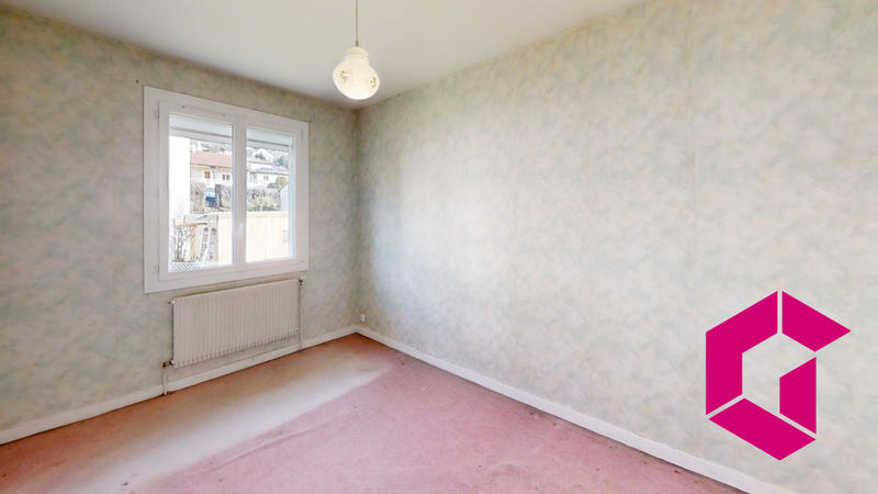 Maison - 101 m² - 6 pièces