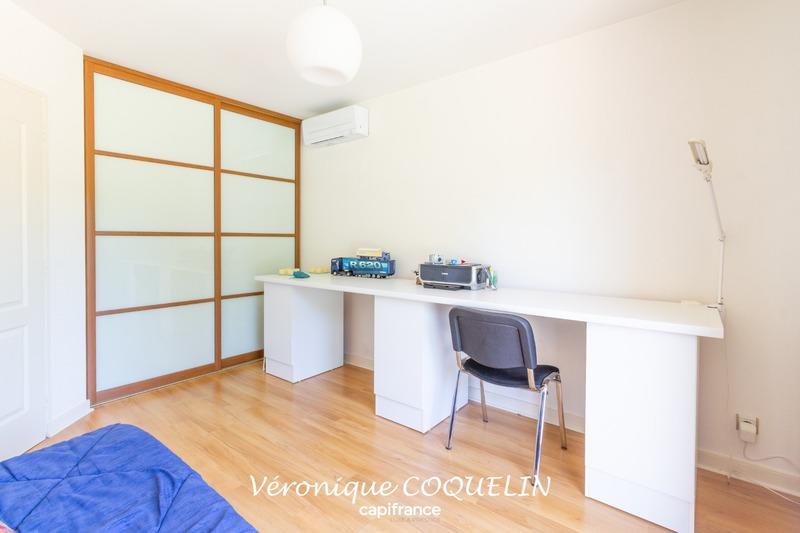 Villa - 240 m² - 7 pièces