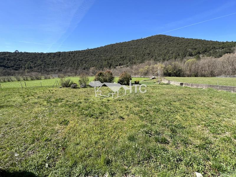 Maison - 196 m² - 8 pièces