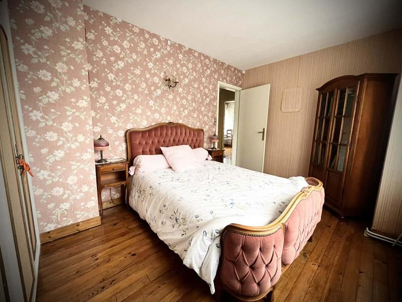 Maison - 112 m² - 7 pièces