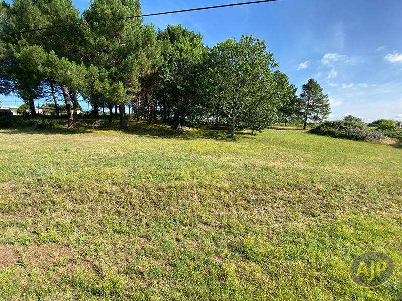 Maison - 420 m² - 8 pièces