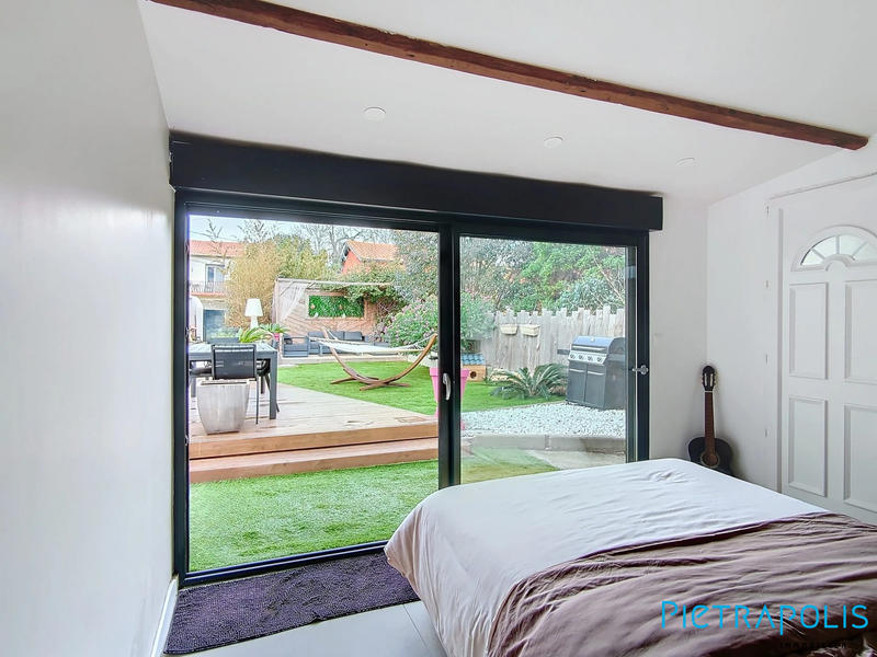 Villa - 137 m² - 4 pièces