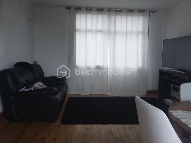 Immeuble - 300 m² - 15 pièces