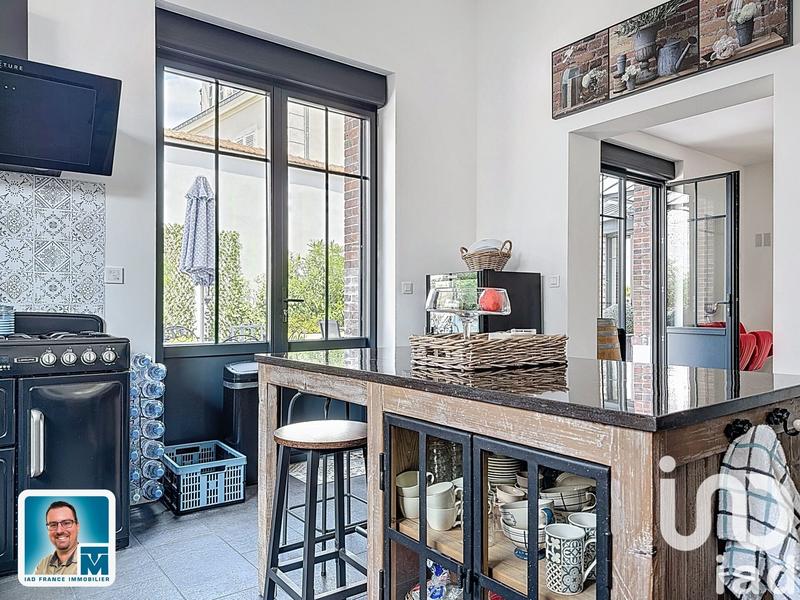 Maison de ville - 320 m² - 12 pièces