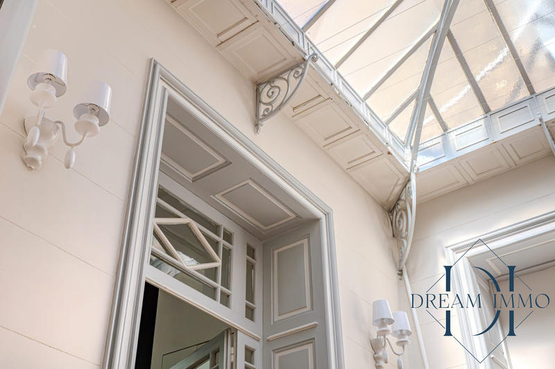 Appartement - 189 m² - 4 pièces