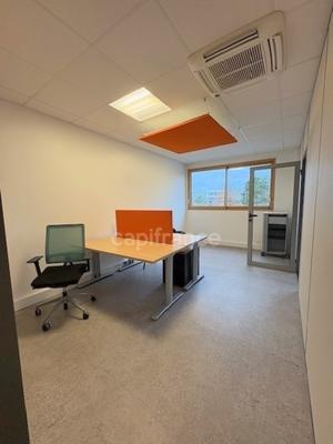 Bureau - 44 m² - 3 pièces