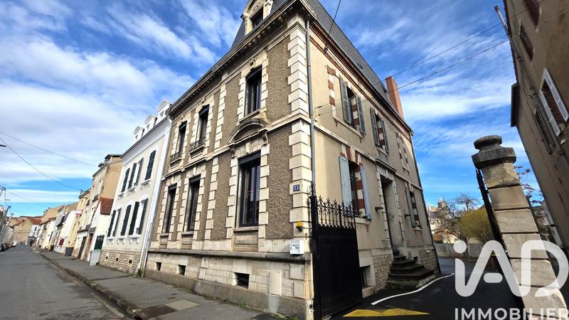 Maison de maîtres - 269 m² - 22 pièces