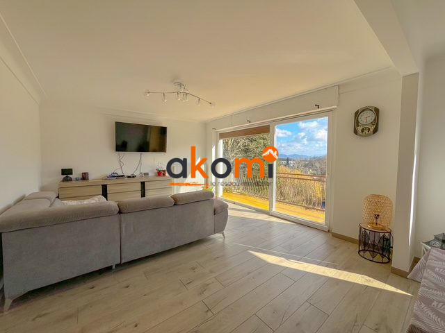 Maison - 121 m² - 6 pièces