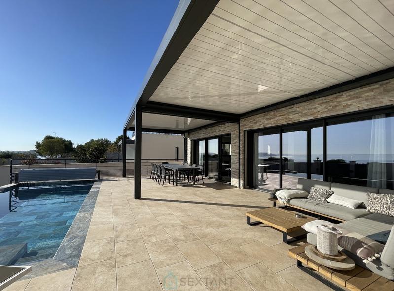 Villa - 318 m² - 7 pièces