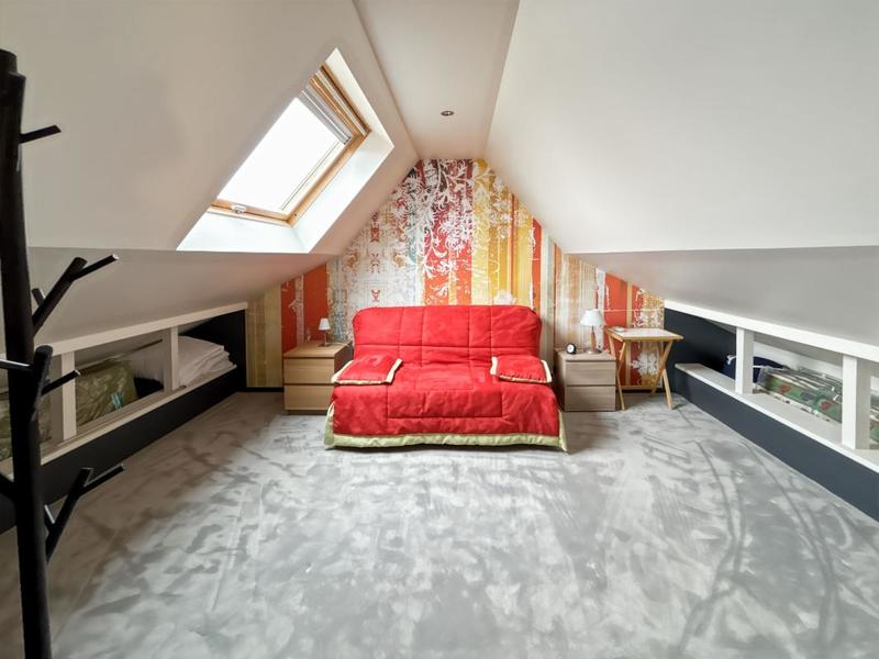 Maison - 157 m² - 5 pièces