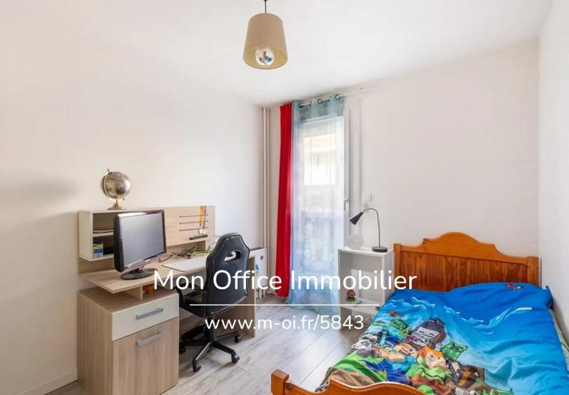 Appartement - 72 m² - 4 pièces