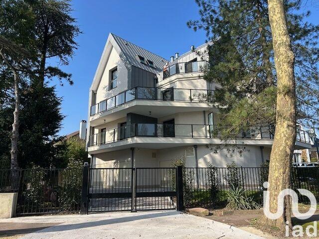 Appartement - 81 m² - 3 pièces