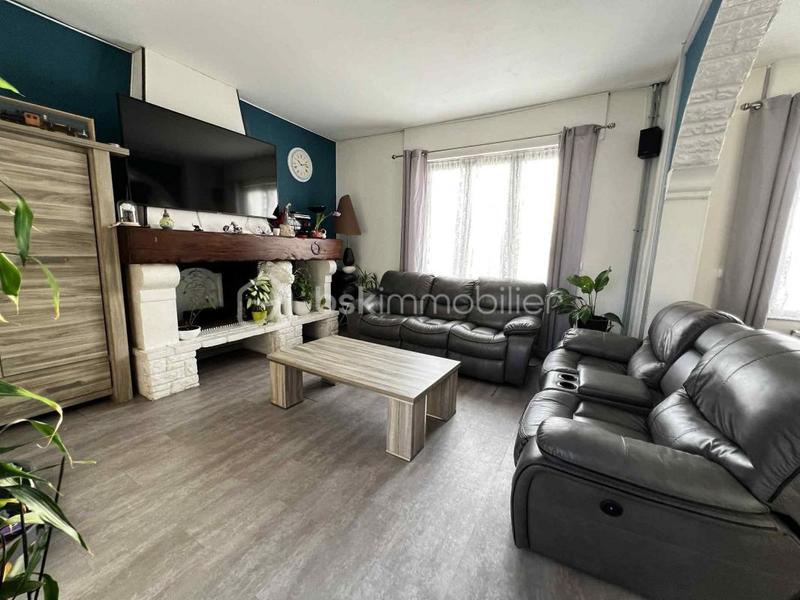 Maison - 111 m² - 5 pièces