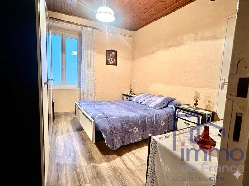 Appartement - 107 m² - 4 pièces