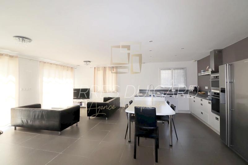 Maison - 120 m² - 4 pièces