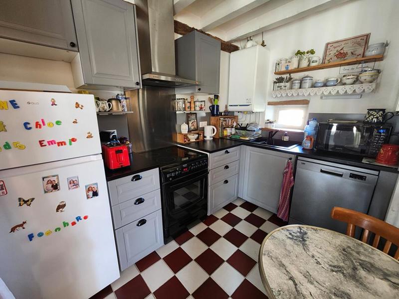 Maison - 85 m² - 4 pièces