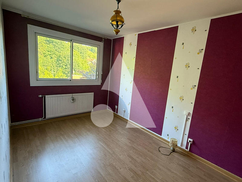 Appartement - 90 m² - 4 pièces