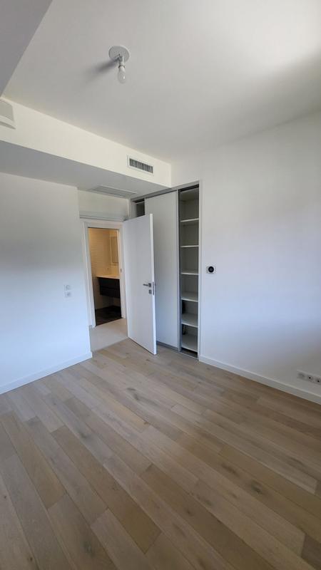 Appartement - 164 m² - 5 pièces