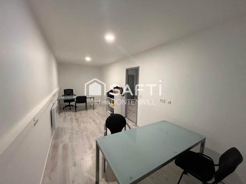 Local commercial - 135 m² - 7 pièces