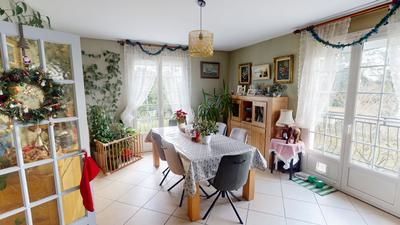 Maison ancienne - 185 m² - 7 pièces