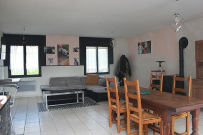 Maison - 128 m² - 4 pièces