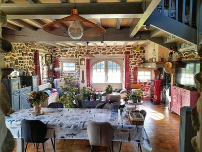 Maison - 109 m² - 5 pièces