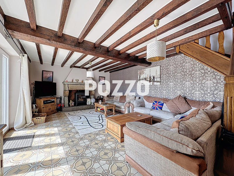 Maison - 196 m² - 10 pièces