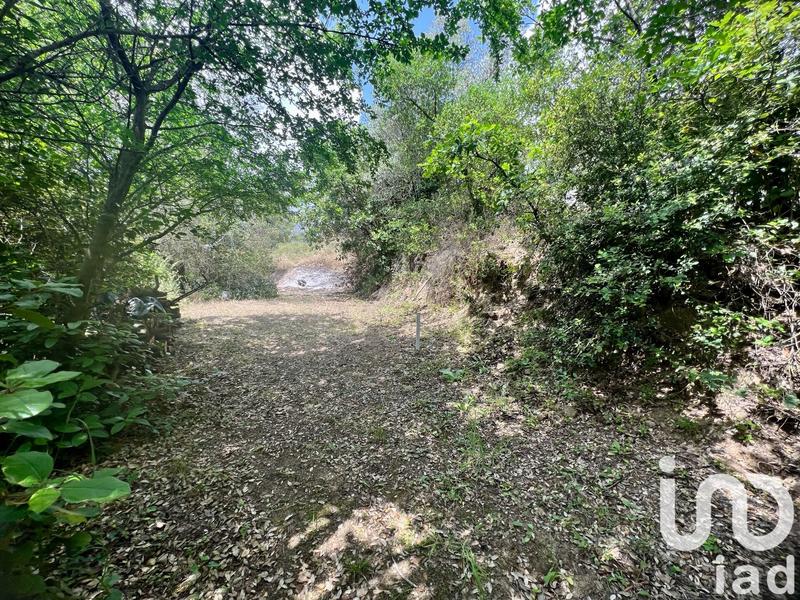 Maison - 220 m² - 9 pièces