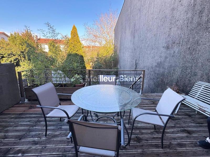 Maison - 162 m² - 5 pièces