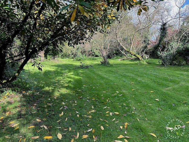 Terrain constructible - 580 m²