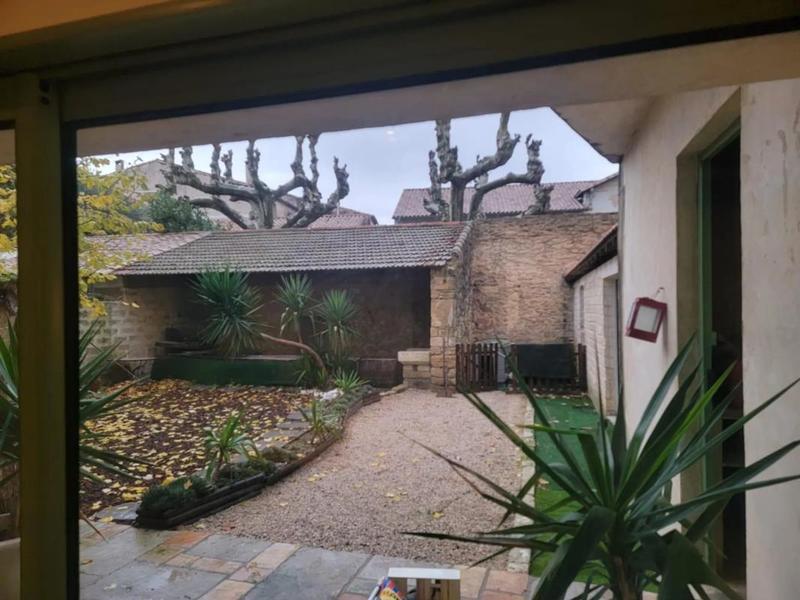 Appartement - 98 m² - 6 pièces