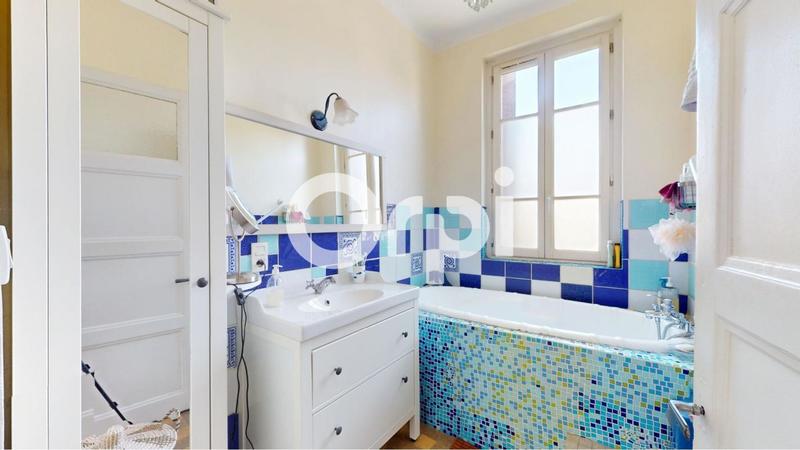 Maison - 121 m² - 4 pièces