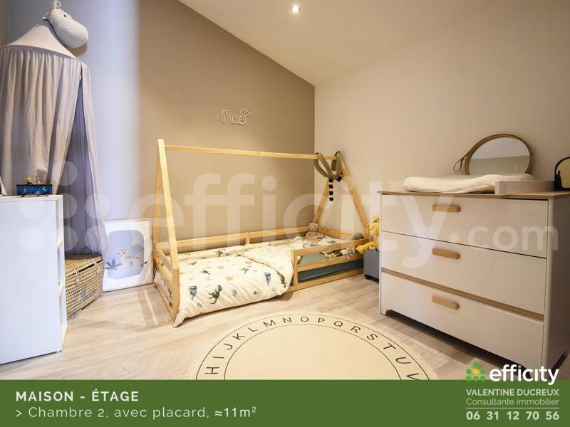 Maison - 180 m² - 6 pièces