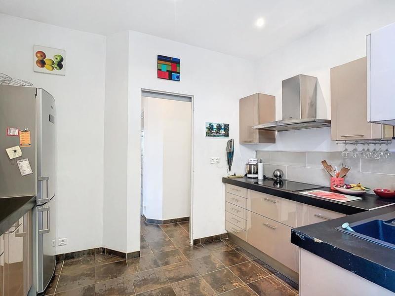 Appartement - 96 m² - 4 pièces