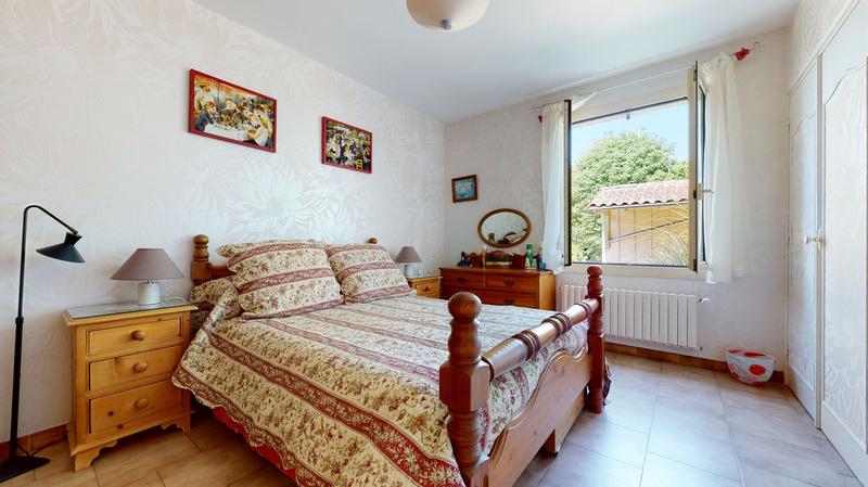 Maison traditionnelle - 177 m² - 6 pièces