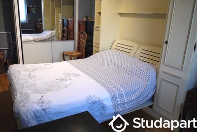 Chambre - 12 m² - 1 pièce