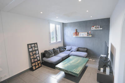 Appartement - 70 m² - 4 pièces